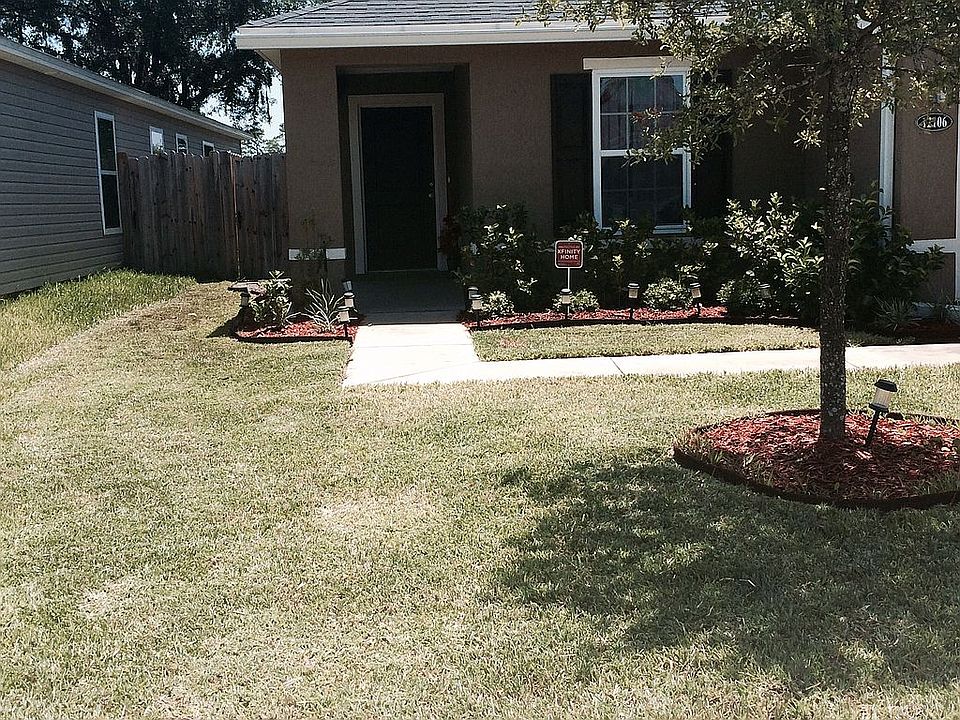1st image of 12106 Alexandra Dr
