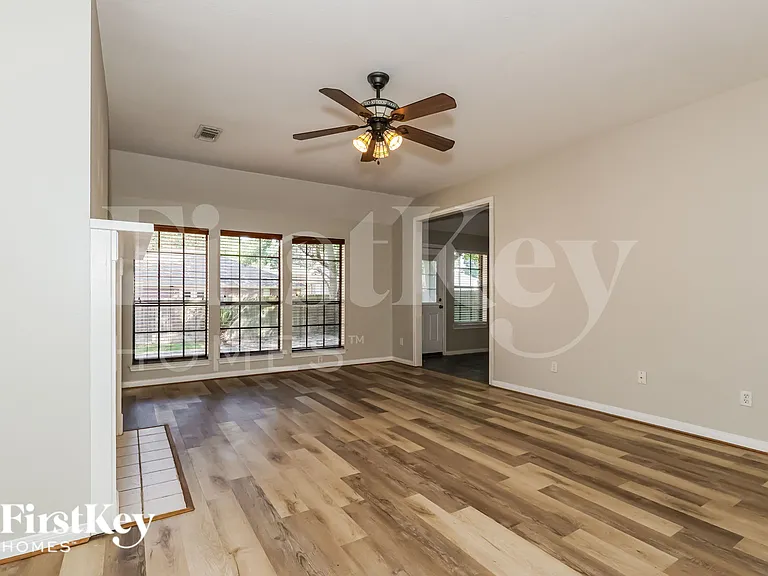 28752 Aloha Ln — Photo 5