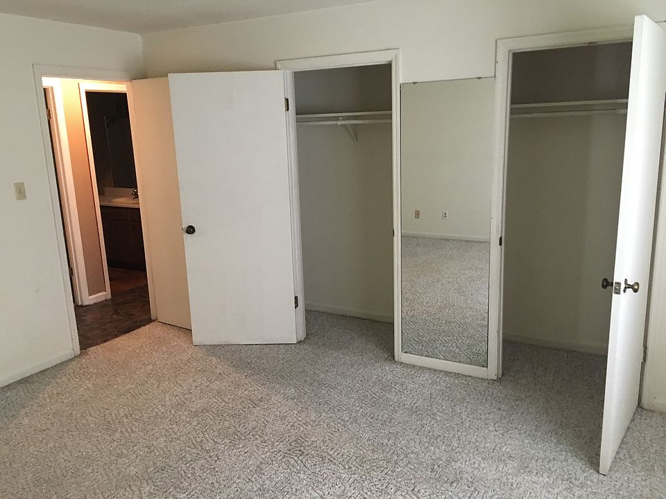 1st image of 2845 Vance Dr NW APT 1