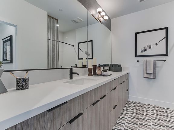 5th image of 3033 Boyter Pl