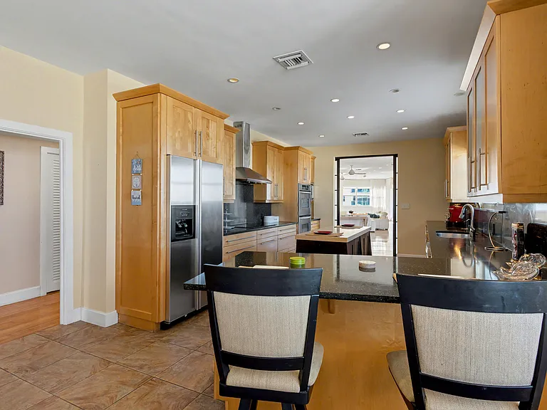 3430 Galt Ocean Dr #1 — Photo 15