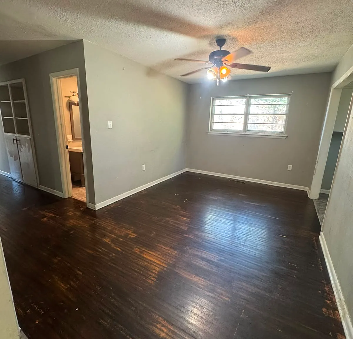 3 bed, 1290 sqft, $1,450 — Photo 4