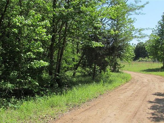 3rd image of 256 County Road 4470