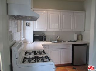 12246 Darlington Ave, Los Angeles, CA 90049