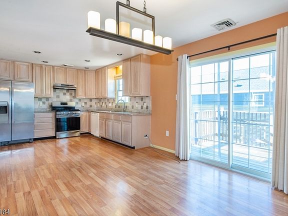 4th image of 1 Mozart Ave