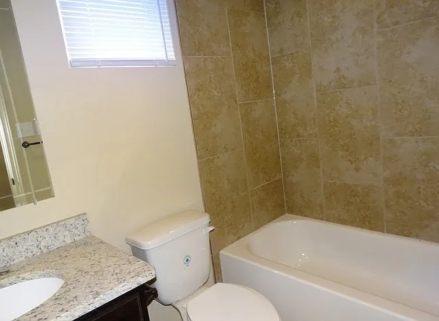 7042 Lakeview Dr #102 — Photo 47