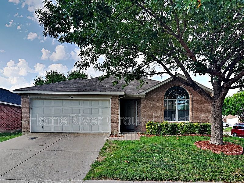 1st image of 1902 Marble Falls Ln