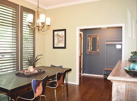 4th image of 1904 Surrey Oaks Ct