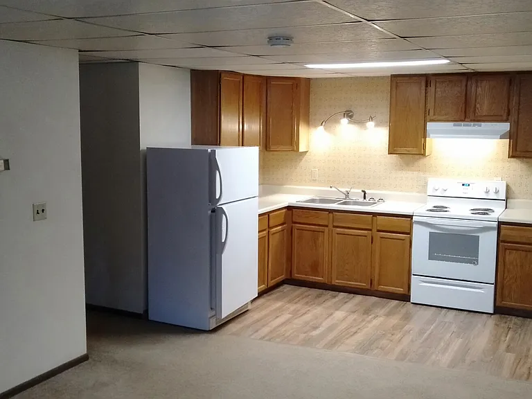 404 Kit Blvd #2 — Photo 2