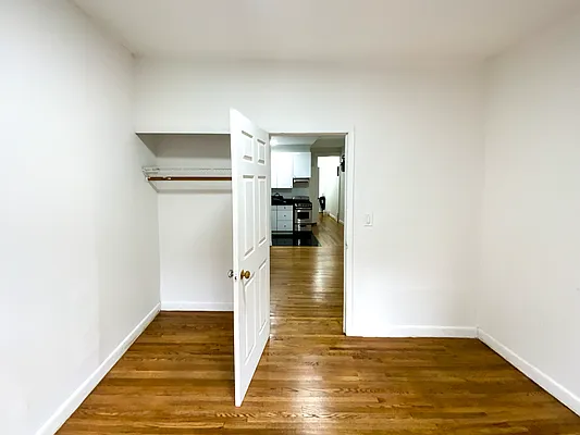 Rented by Bond New York | media 21