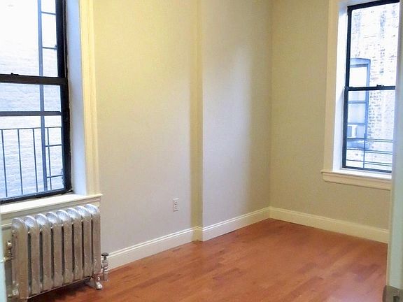 5th image of 361 Ocean Ave #D2e