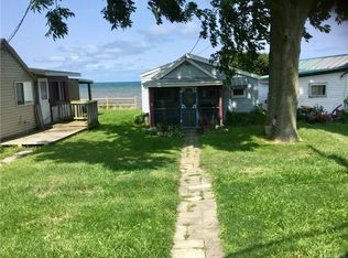 11329 Shadigee Ln, Lyndonville, NY 14098