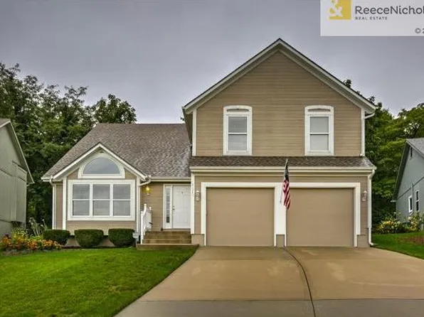12312 Oak St, Kansas City, MO 64145