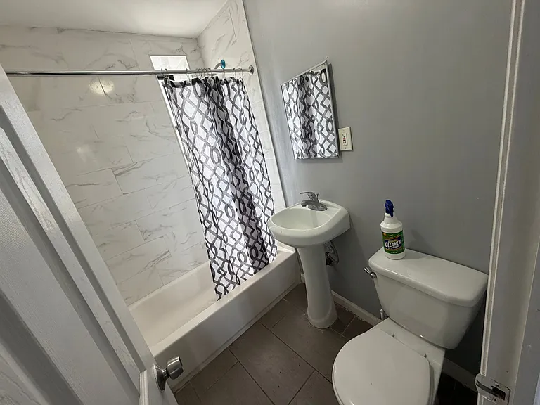 23 N Harrison St #33E — Photo 5
