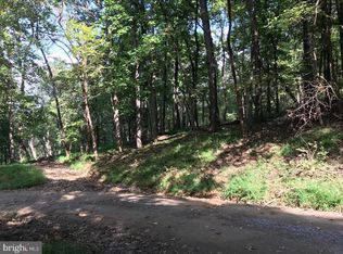 Doom Peak Rd, Linden, VA 22642