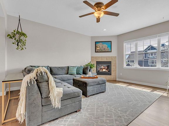 4th image of 2276 Watersong Cir
