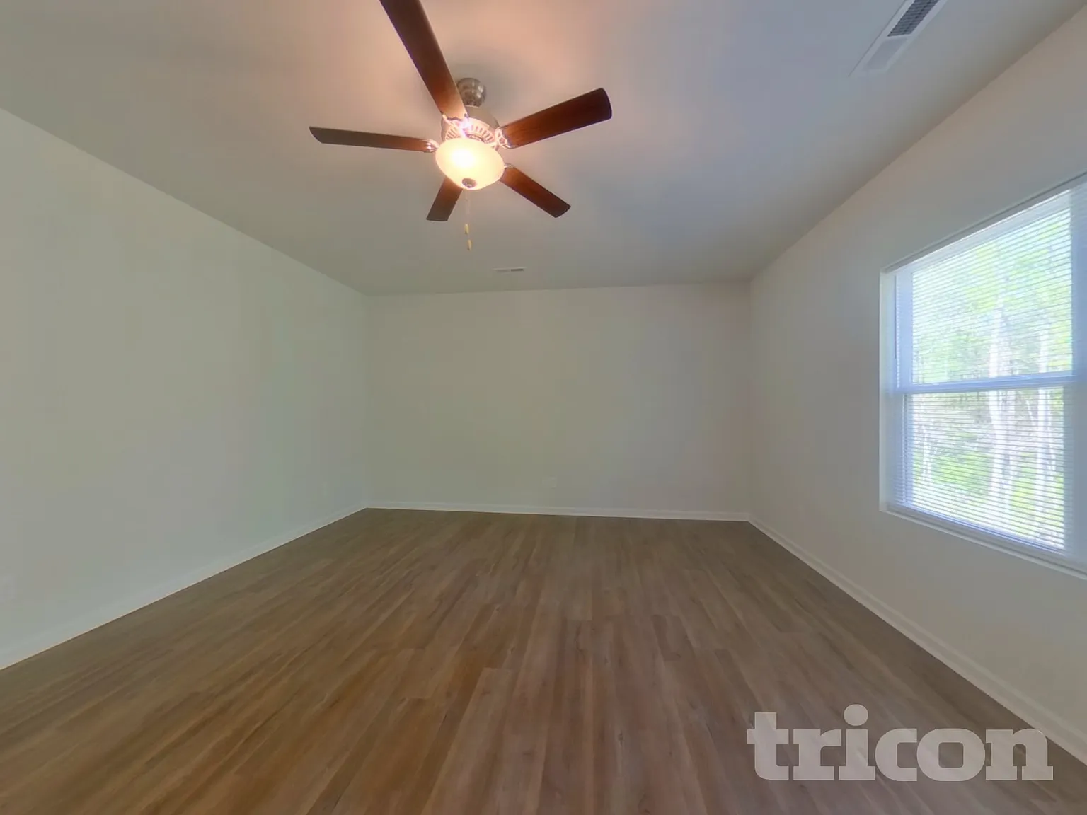 3761 Streamside Drive Thomasville NC — Photo 3