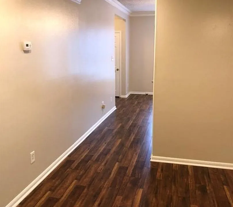 2529 Rio Grande #16