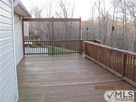 5th image of 269 Fair Haven Dr