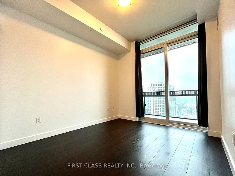 8 Eglinton Ave E #2909 — Photo 20