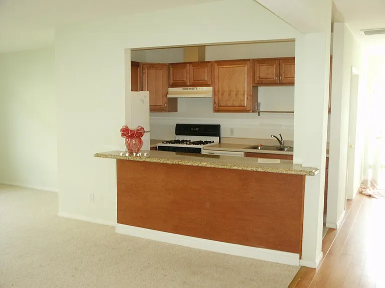 5736 N Willow Crest Ave — Photo 11