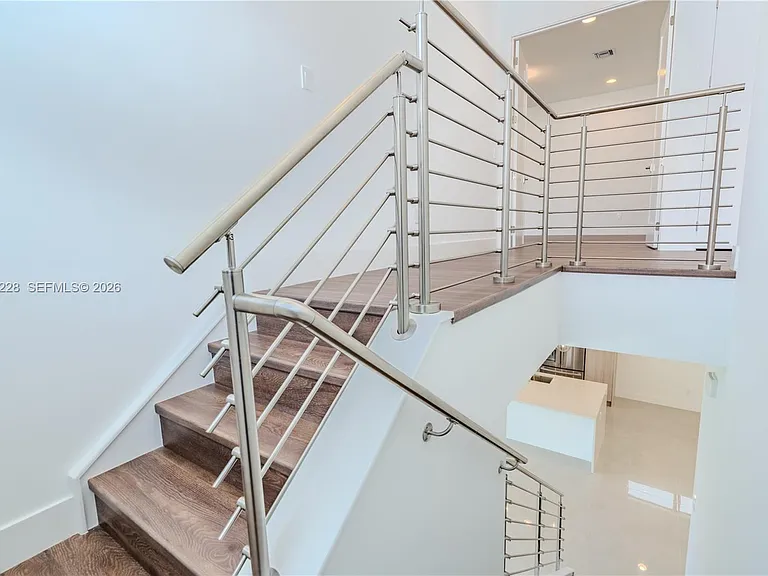 1427 SW 23rd St — Photo 22