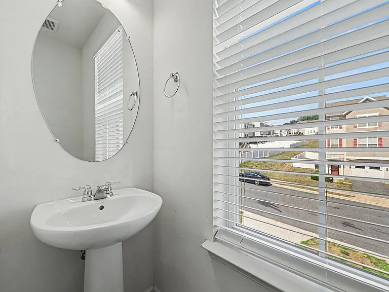 1428 Hudgins Farm Cir — Photo 18