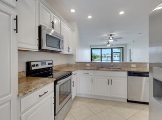 15126 Palmer Lake Cir UNIT 103, Naples, FL 34109