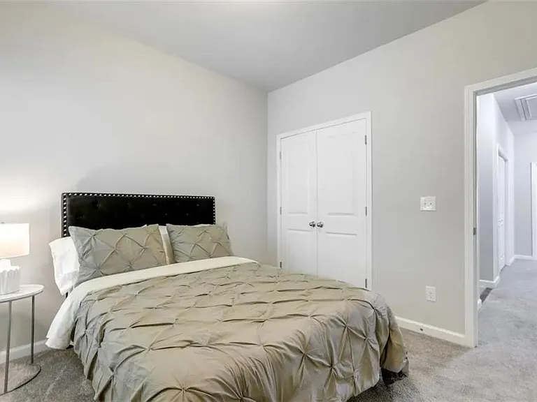 2525 Norwood Park Xing — Photo 19