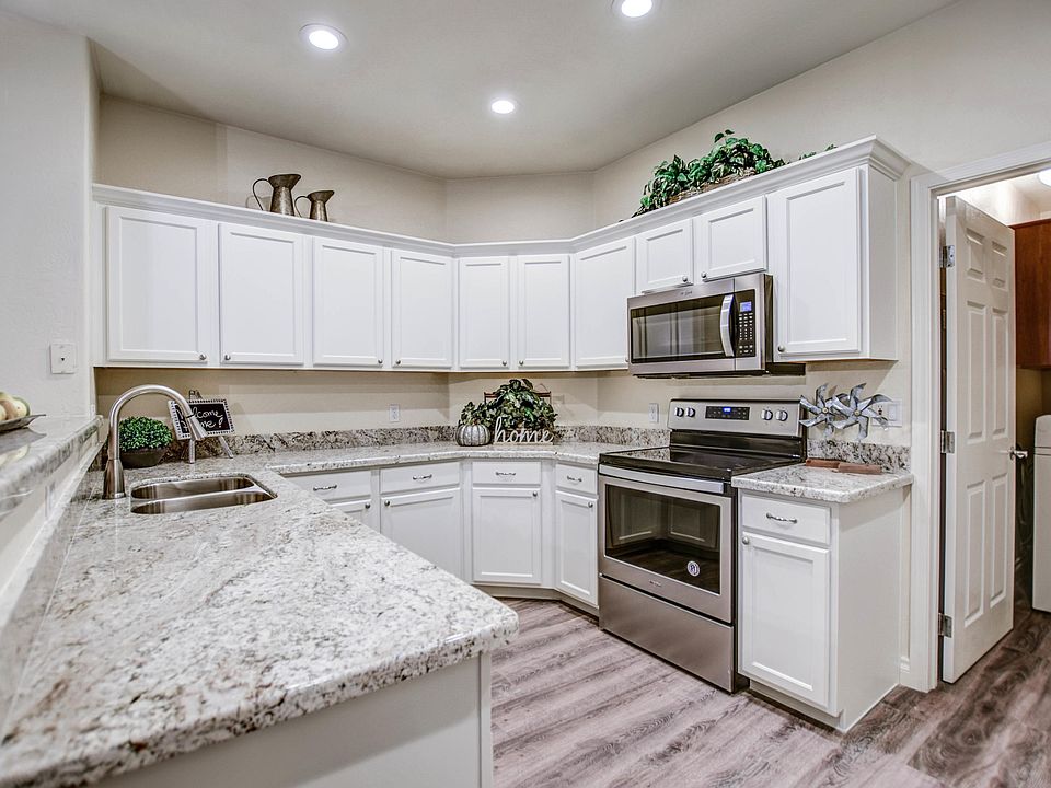 1st image of 7445 E Eagle Crest Dr Unit 1060