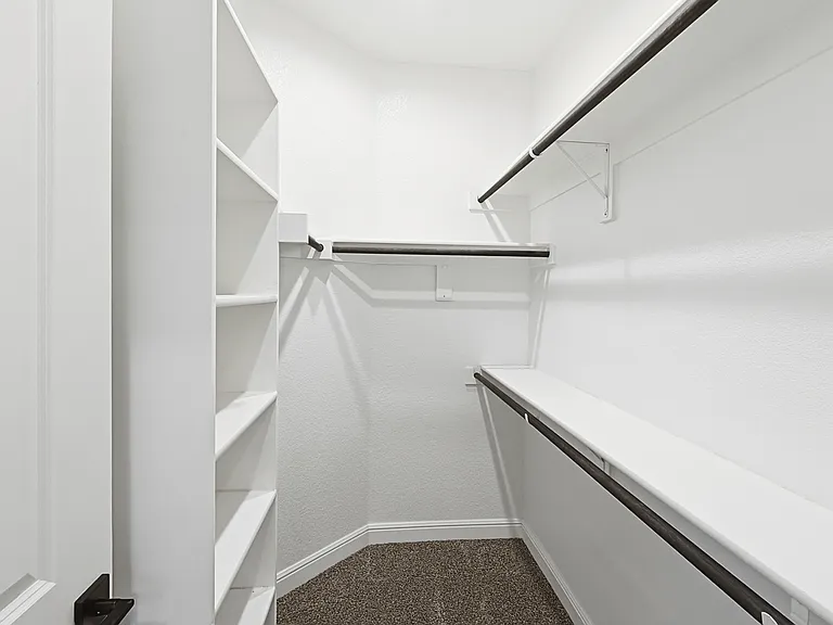 14525 Delphinus Dr — Photo 18