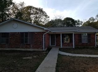 2714 Longleaf Dr, Mobile, AL 36693