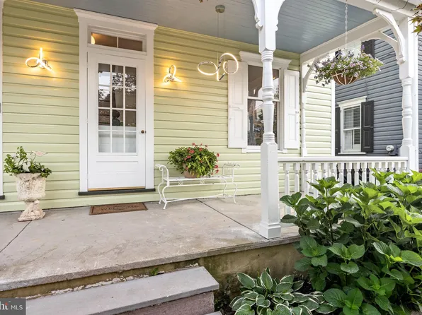 3693 River Rd, Lumberville, PA 18933