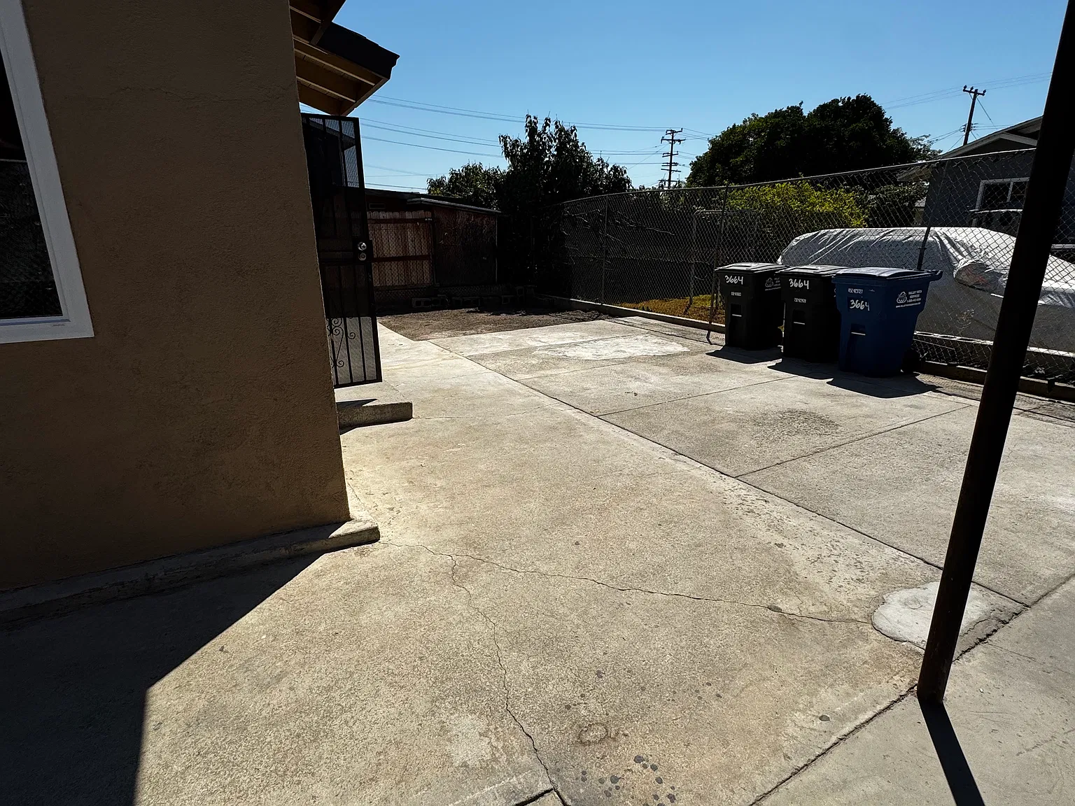 3664 Eagle St — Photo 2