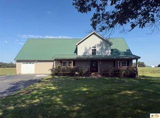 1566 Oak Ridge School Rd, Cave City, KY 42127