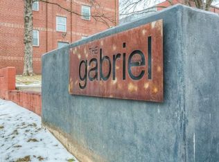 625 E Armour Blvd, Kansas City, MO 64109