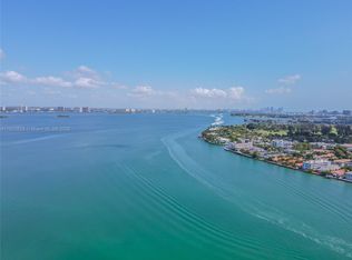 7601 E Treasure Dr PENTHOUSE 112, North Bay Village, FL 33141