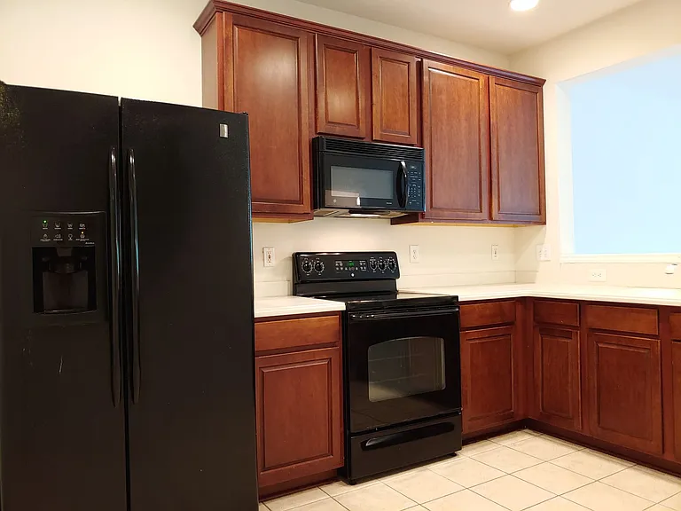 13366 Stone Pond Dr — Photo 10