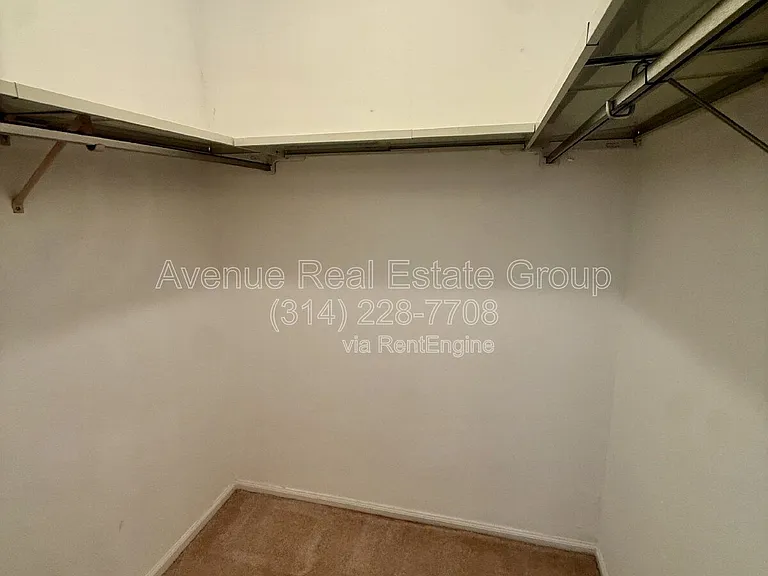 974 Claytonbrook Dr #2D — Photo 11