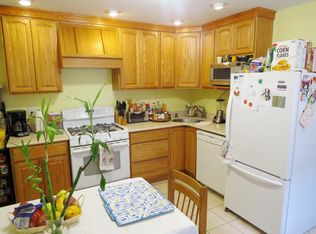 211 Powers St, Brooklyn, NY 11211
