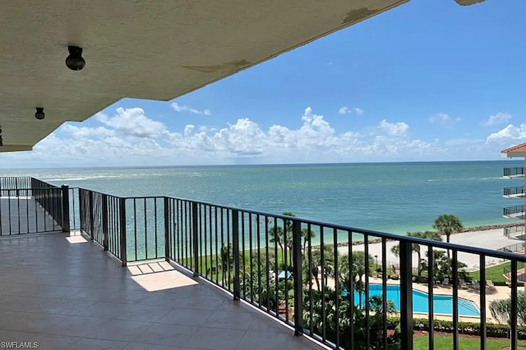 2 bed, 2.0 bath, 1296 sqft, $7,500 — Photo 1