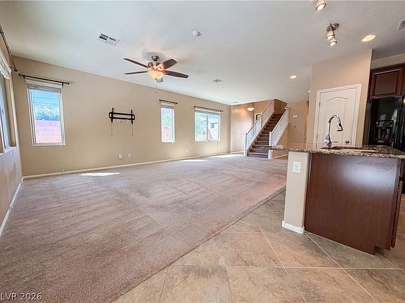 3rd image of 7698 Falmoth Bay Ct