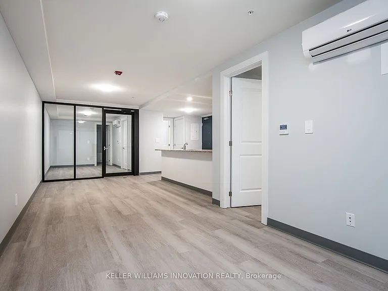 10 Queen St #2 — Photo 7