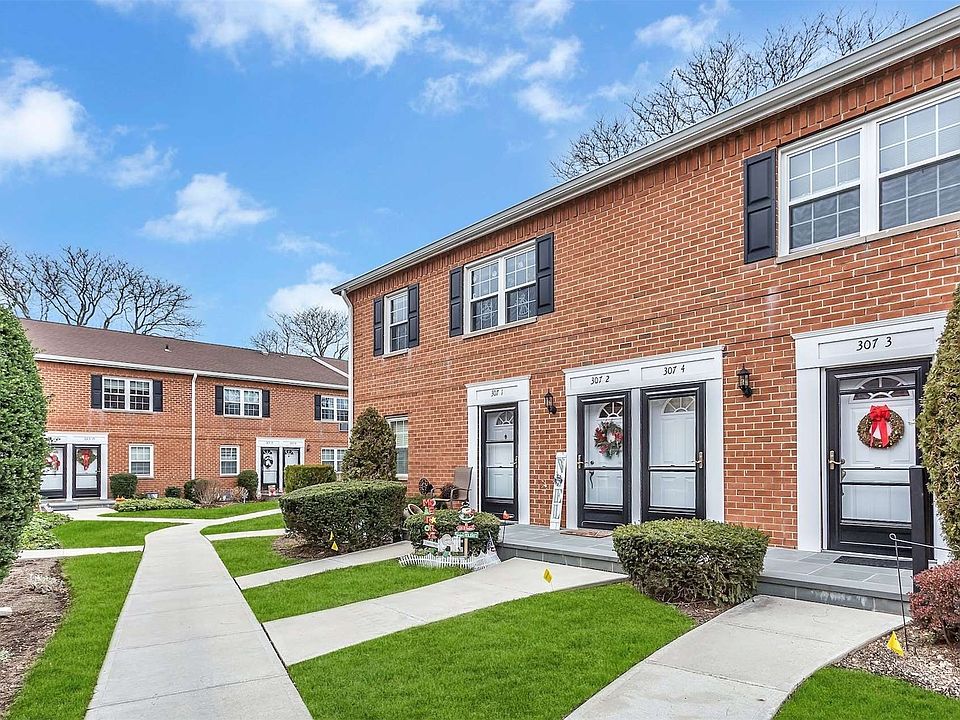 30702 Hicksville Road UNIT 2, Bethpage, NY 11714 Zillow