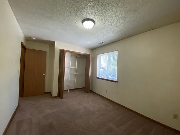 145 Sugar Creek Ln #4 — Photo 6