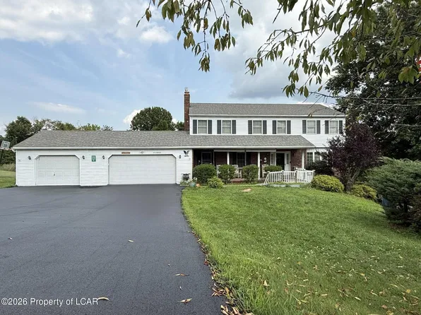 127 Klinger Dr, Sugarloaf, PA 18249