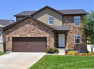10513 Cedar Wood Ln, South Jordan, UT 84095