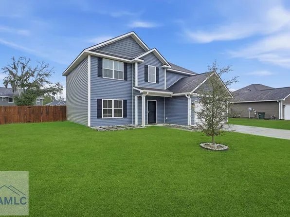 878 Fairview Dr NE, Hinesville, GA 31313