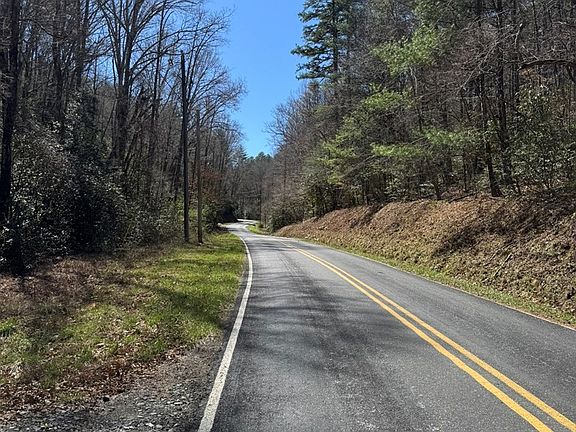 2nd image of 1640 Panther Top Rd