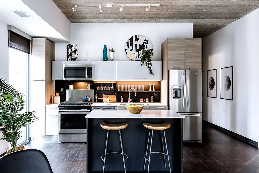 Seven 10 West — Photo 2